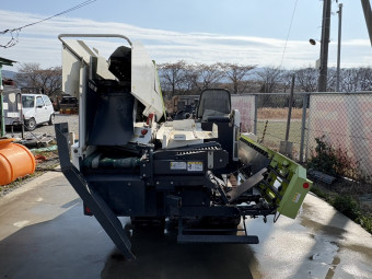 人参収穫機  carrovester CH-151