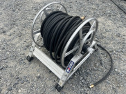 ホース巻取り器