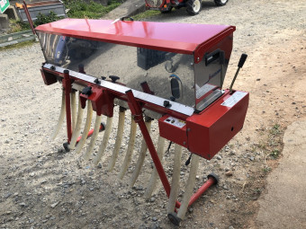 肥料散布機 サンソワー SF18