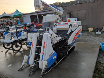 コンバイン Frontierビバ 215