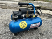 コンプレッサー