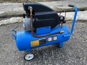 コンプレッサー