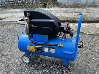 コンプレッサー