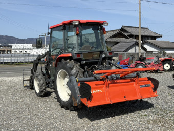 ホイルトラクター KL380