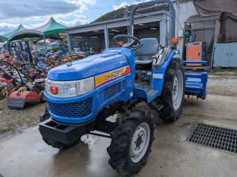 ホイルトラクタ TH25