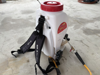 背負動墳 GKS11-1