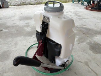 背負式手動噴霧器 グランドマスター RM-10