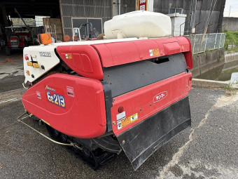 コンバイン Ee213