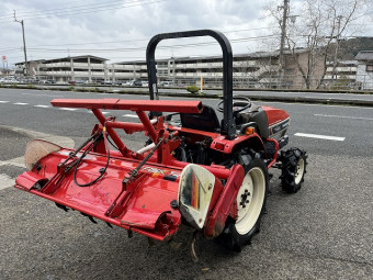 トラクター F-190