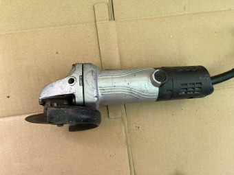 手持ち電気ディスクグラインダ