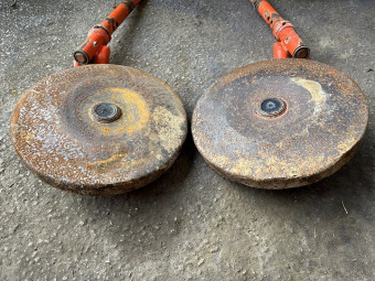 尾輪 トラクター用