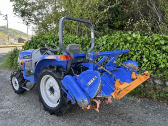 トラクター AT23