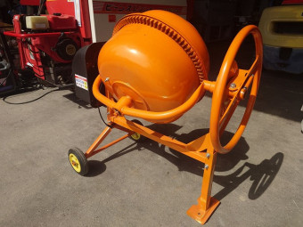 コンクリ-トミキサー