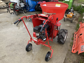 肥料散布機 MM-102