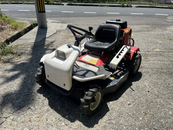 乗用草刈機 ラビットモアー RM86