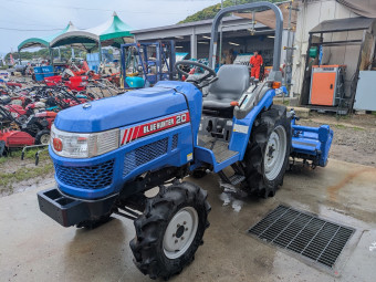 トラクター BLUE HUNTER20