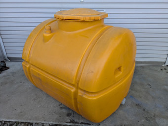 業務用ポリタンク 500L