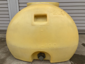 業務用ポリタンク 200L