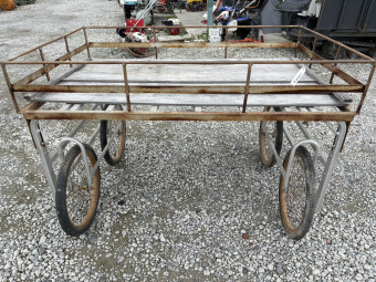 アルミ収穫台車