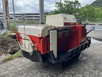 コンバイン GC218