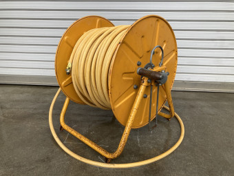 ホース巻取り器