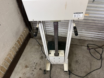 米袋用昇降機 LU-206