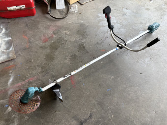 草刈機