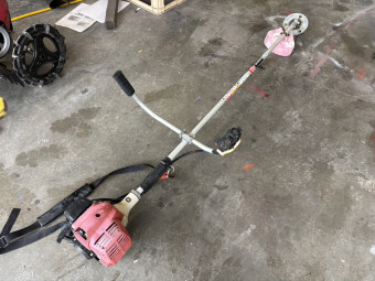 草刈機