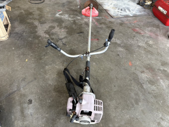草刈機