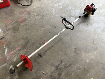 草刈機