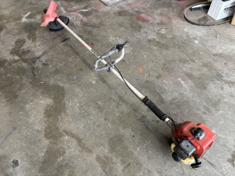 草刈機
