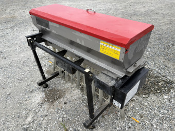 肥料散布機 グランドソワーPX1400