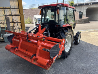 4駆トラクター Kingwel KL330