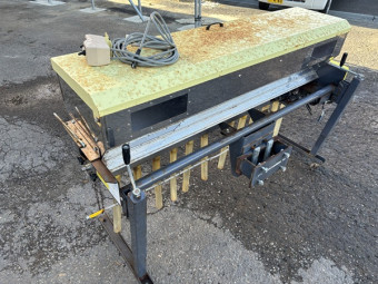 肥料散布機 ニューグランドソワー NPS-170