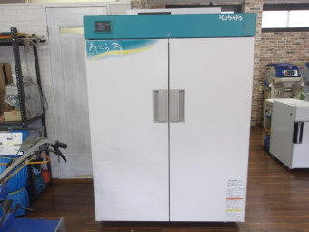 玄米保冷庫 KAW21