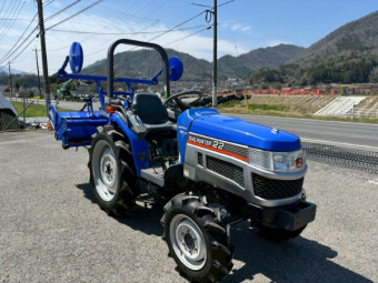 トラクター SIAL HUNTER TH22