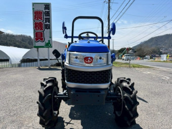 トラクター SIAL HUNTER TH22