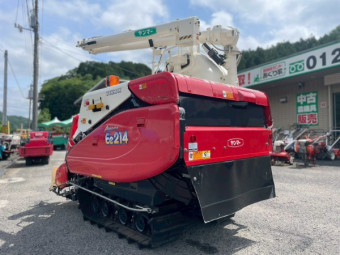 コンバイン Ee214G