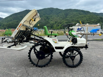 田植機 すこやか Pe-1x