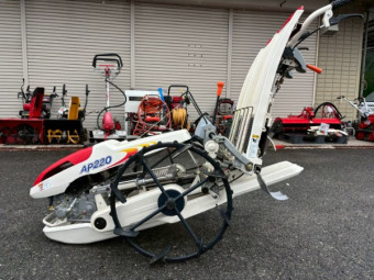 歩行田植機 すこやか AP200