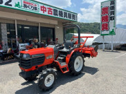 トラクター Granbia GB160
