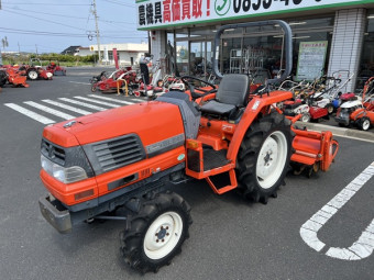 ホイルトラクタ / GL240