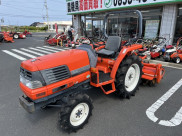 ホイルトラクタ / GL240