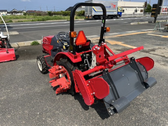 ホイルトラクタ / GF130A