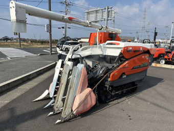 自脱型コンバイン / AR320