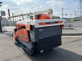 自脱型コンバイン / AR320