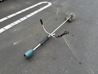 バッテリー式刈払機 / MUR185UD