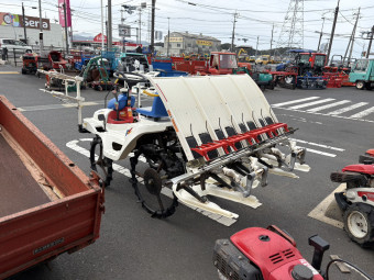 乗用田植機 / MPC4