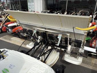 乗用田植機 / MPC4