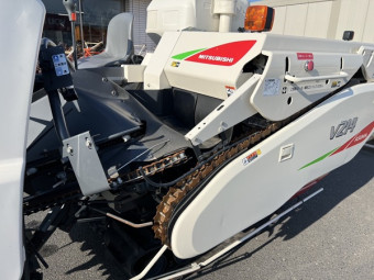 自脱型コンバイン / V214